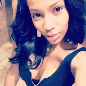 Meet your Posher, Janelle